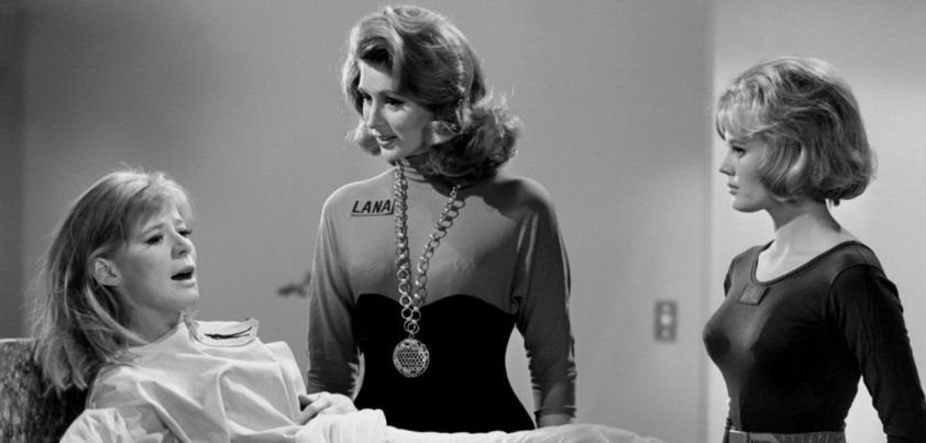 The Beautiful People: Short story by Charles Beaumont