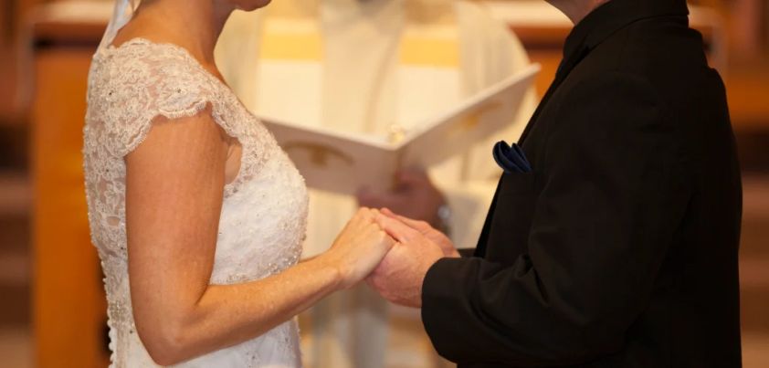 The Faithful Wife: Short story by Morley Callaghan