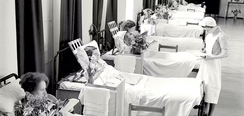 Women in their Beds: Short story by Gina Berriault